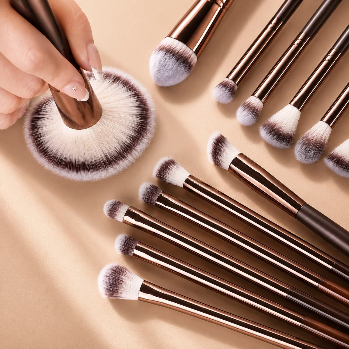 Studio Dual-End Brush Set — 19 Pieces